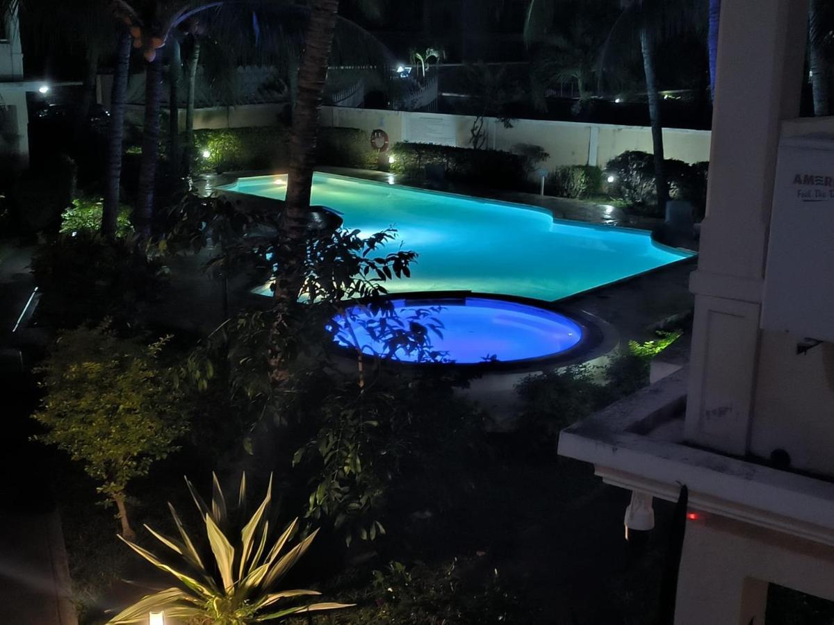 The Coastal Apartment Flic en Flac Luaran gambar
