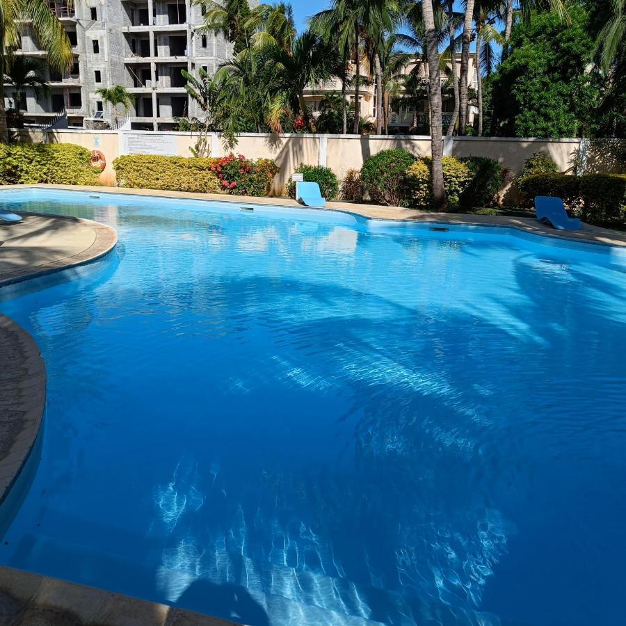 The Coastal Apartment Flic en Flac Luaran gambar